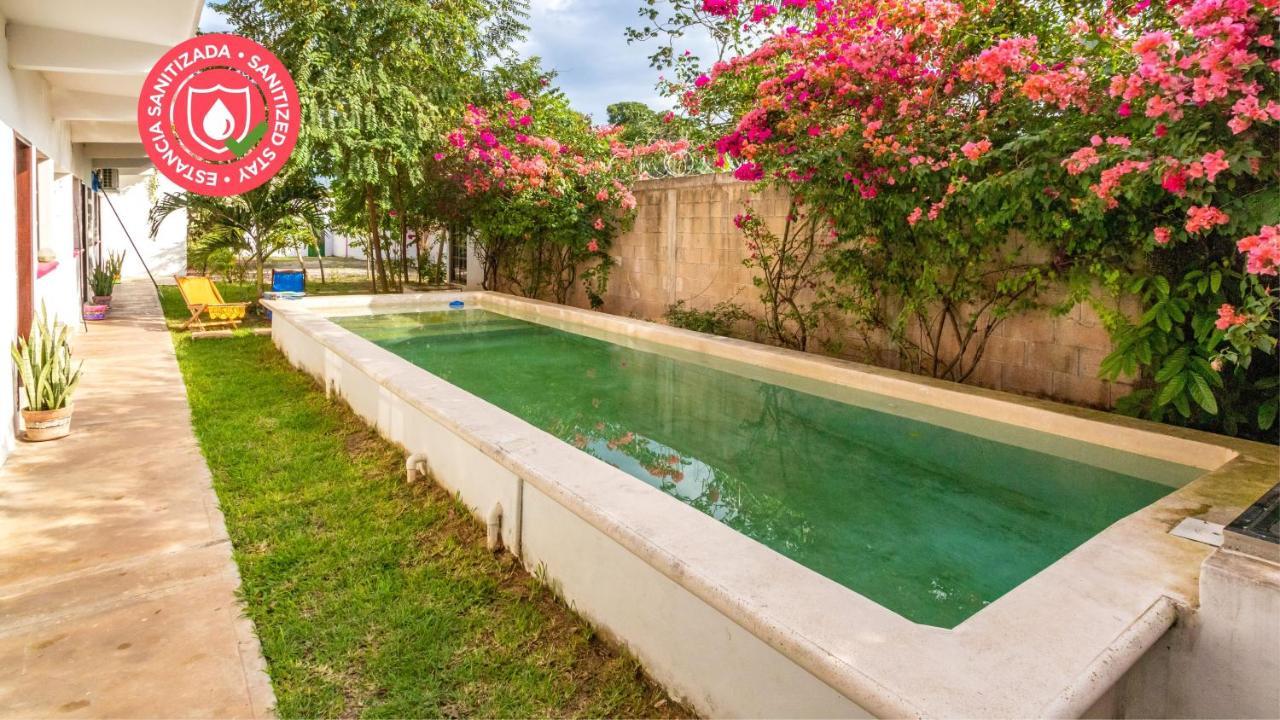 Hostpal Hotel Bugambilias Bacalar Exterior photo